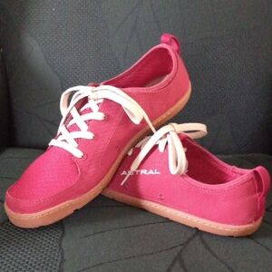 ASTRAL LOYAK WATERSHOE